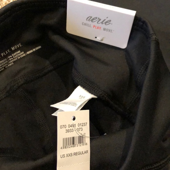 NEW American Eagle Chill Flare Legging (Black) - Picture 4 of 6